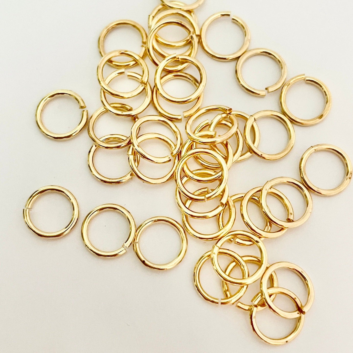 8mm Gold Plated Open Jump Rings (Approx 100 pieces)