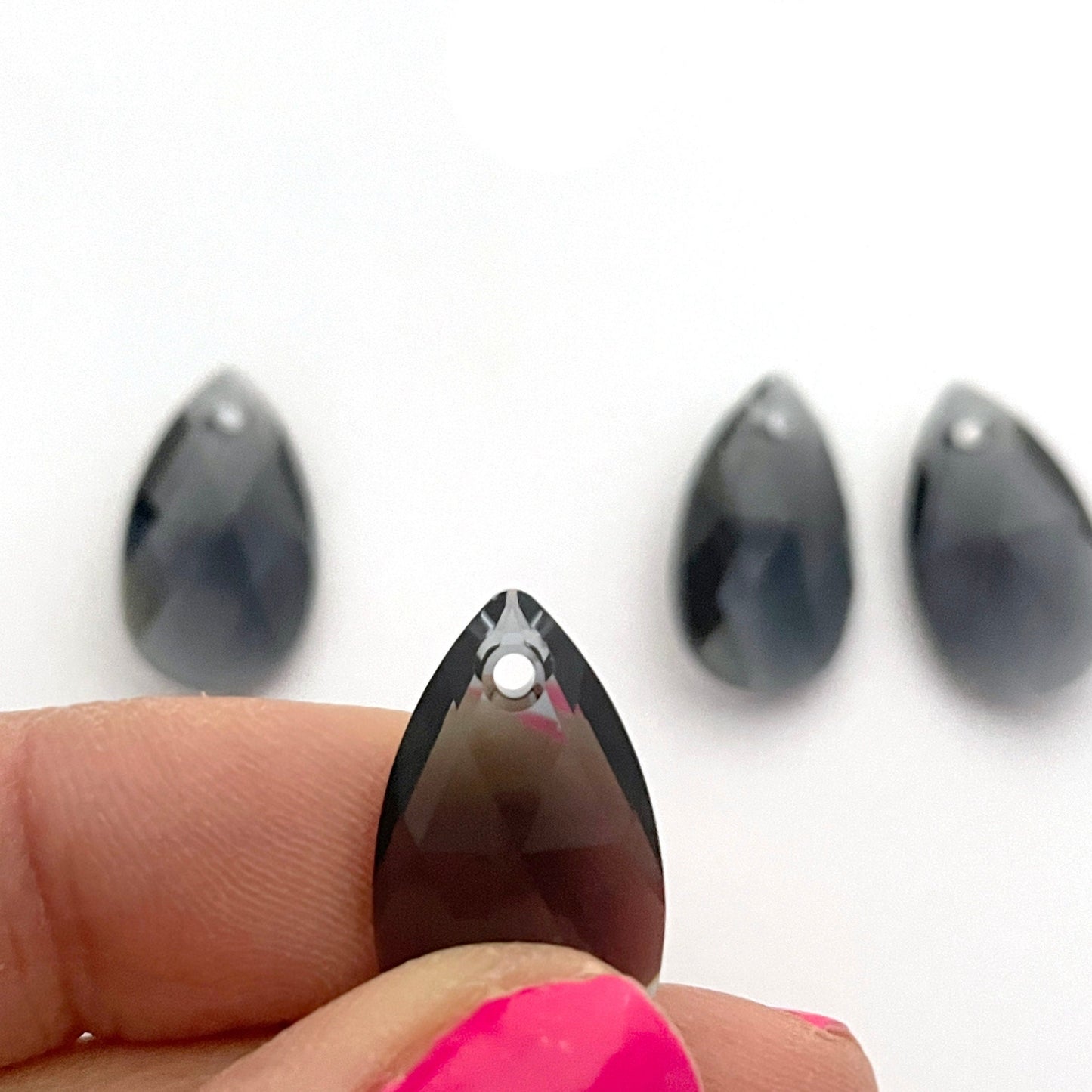 4 pcs of 22mm Graphite Swarovski Pear Pendants 6106