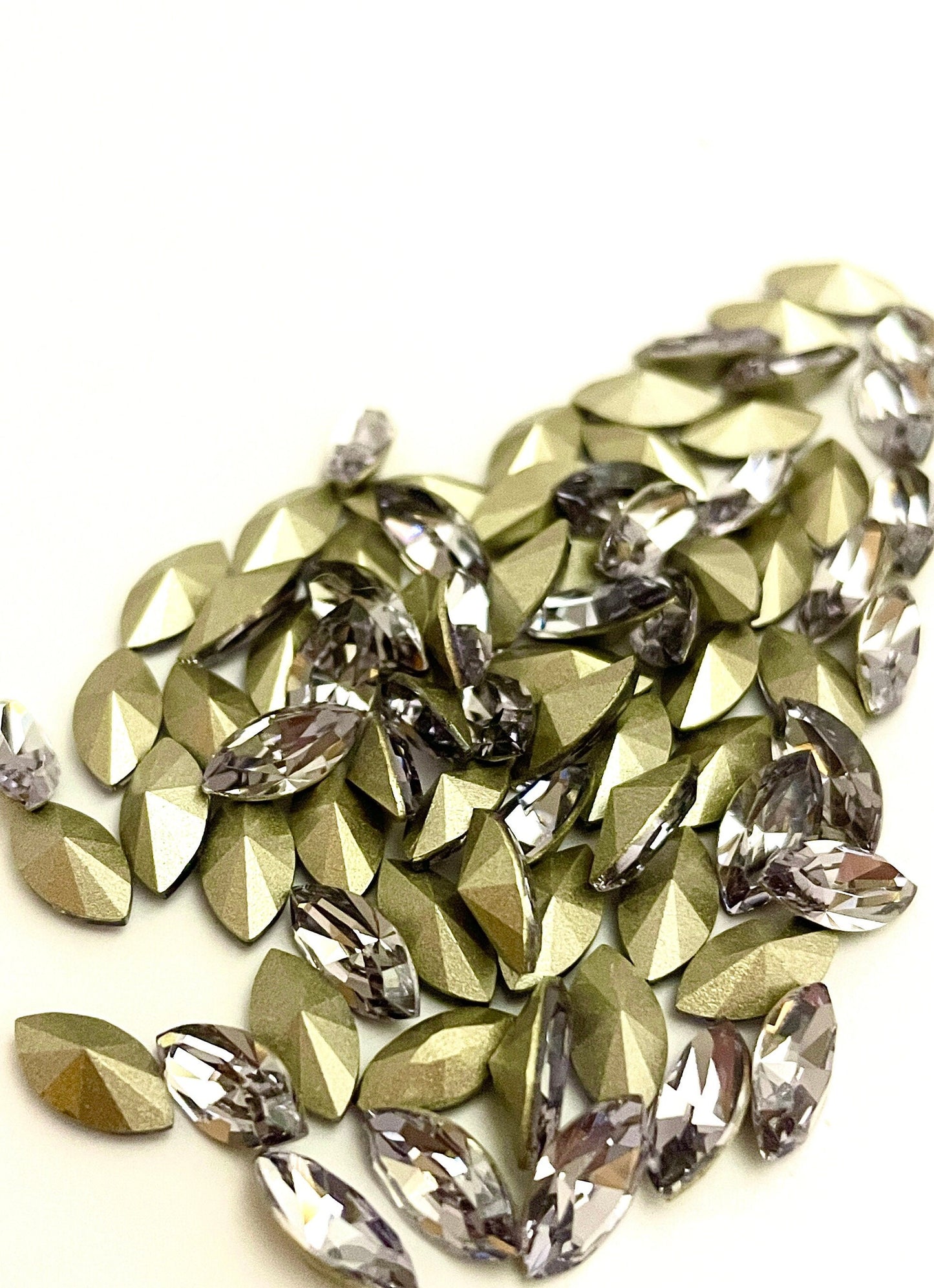 50 pieces Smokey Mauve Swarovski Austrian Crystal Navette Fancy Stone 10x5mm