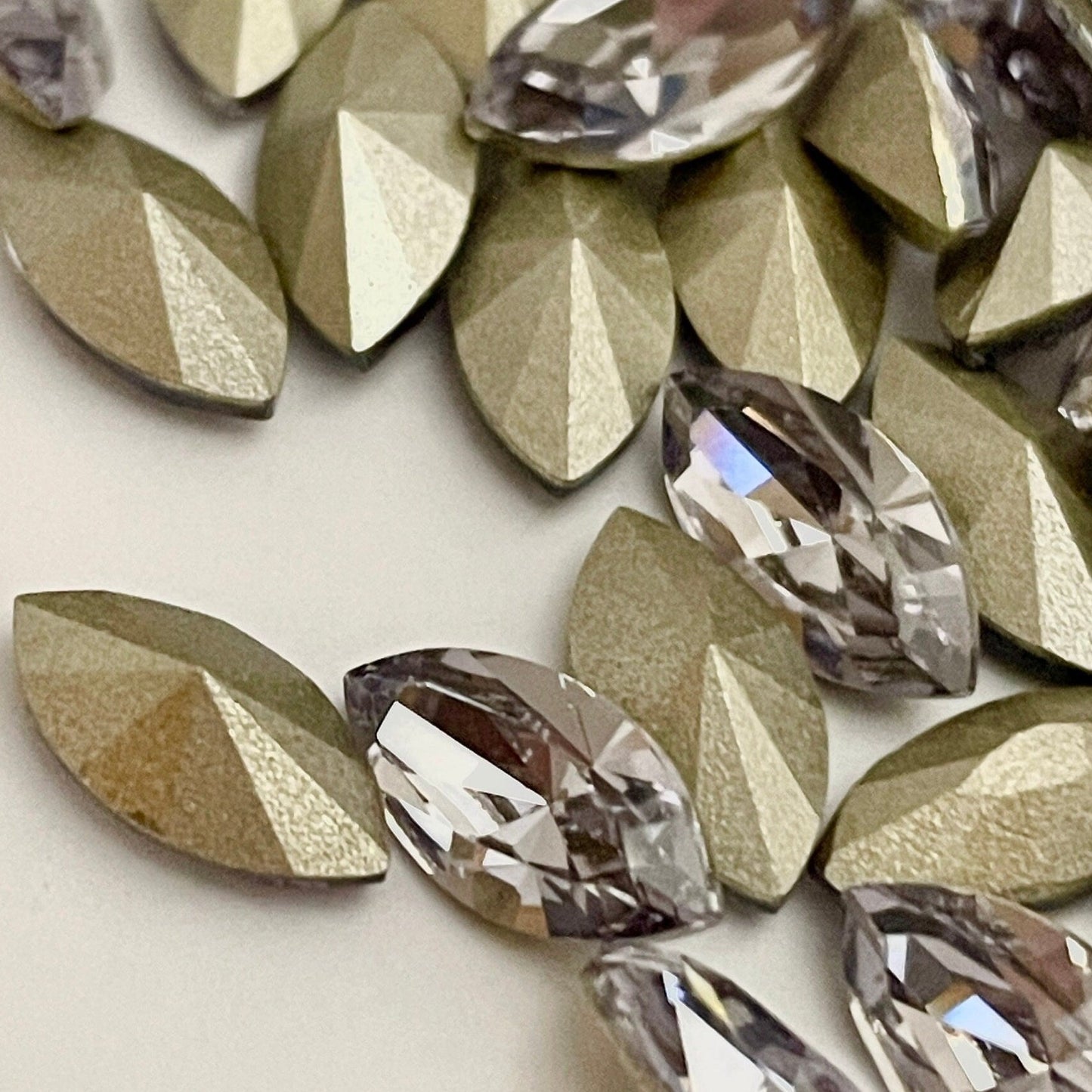 50 pieces Smokey Mauve Swarovski Austrian Crystal Navette Fancy Stone 10x5mm