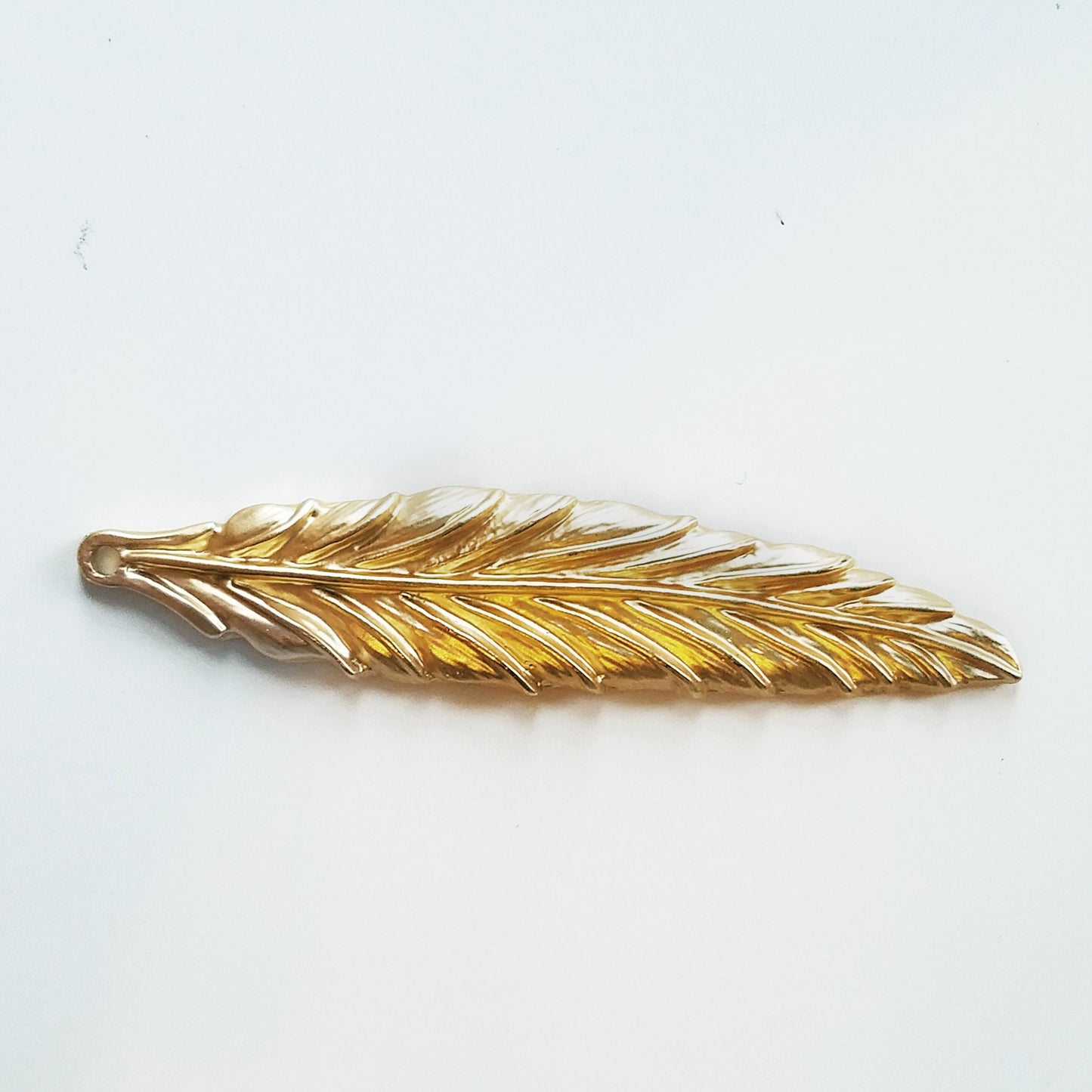 5 Gold Plated Feathers Pendant Charms